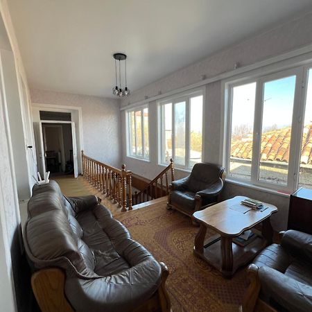 Guesthouse Lilia &Wine Celler 泰拉维 外观 照片
